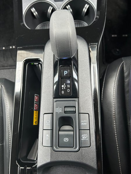 2024 Toyota Prius - photo 35
