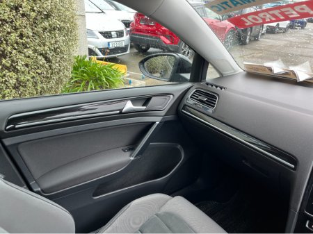 2018 Volkswagen Golf - photo 15