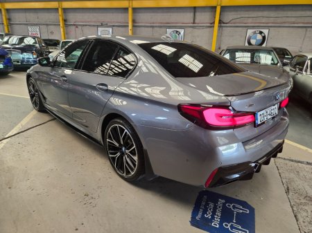 2023 BMW 5-Series - photo 11