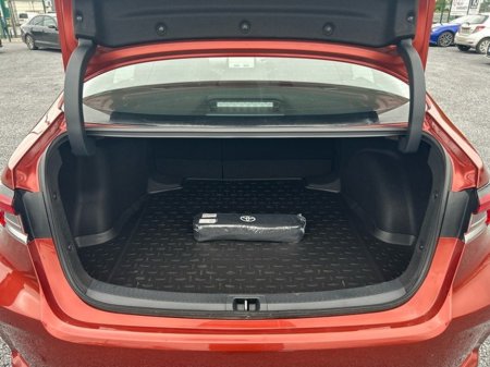 2025 Toyota Corolla - photo 10