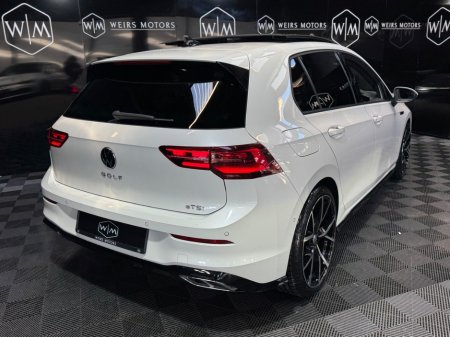 2021 Volkswagen Golf - photo 10