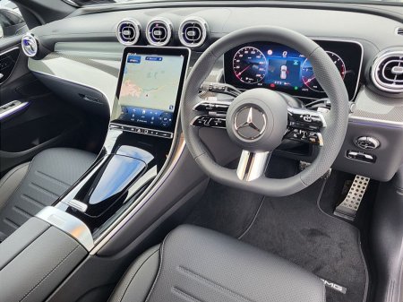 2027 Mercedes-Benz GLC - photo 2