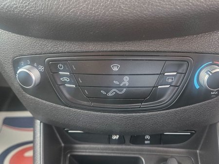 2022 Ford Transit Courier - photo 12