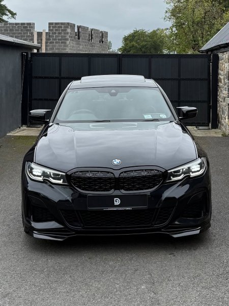 2021 BMW M3 - photo 2