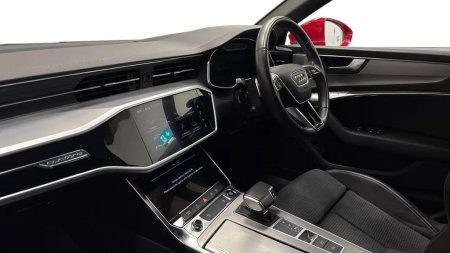 2022 Audi A6 - photo 2