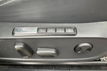 2025 Ford Capri - photo 38