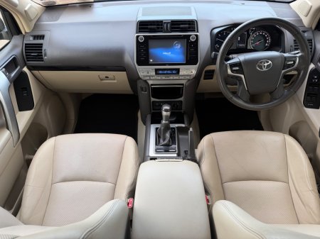 2018 Toyota Land Cruiser - photo 8