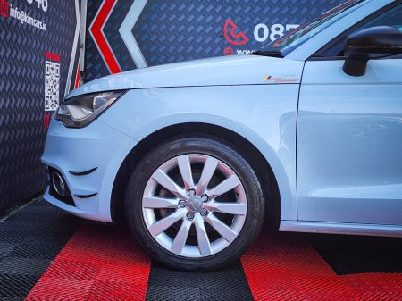 2011 Audi A1 - photo 11