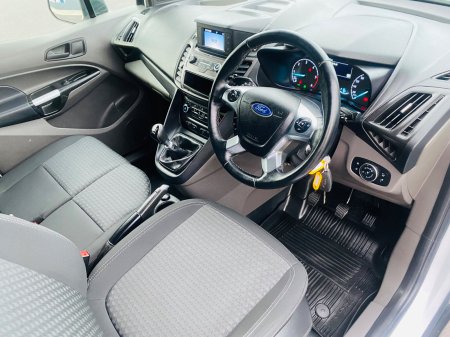 2022 Ford Transit Connect - photo 10