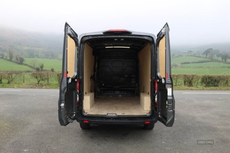 2025 Ford Transit - photo 7