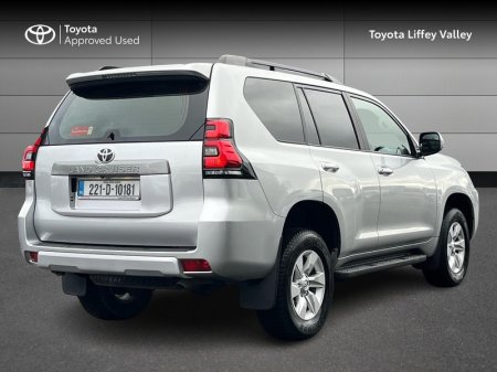 2022 Toyota Land Cruiser - photo 2