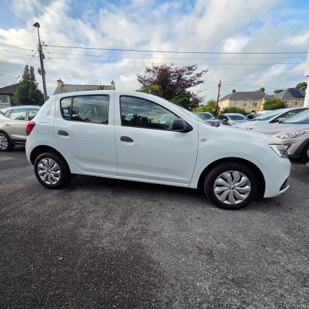 2017 Dacia Sandero - photo 4