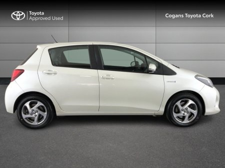 2015 Toyota Yaris - photo 3