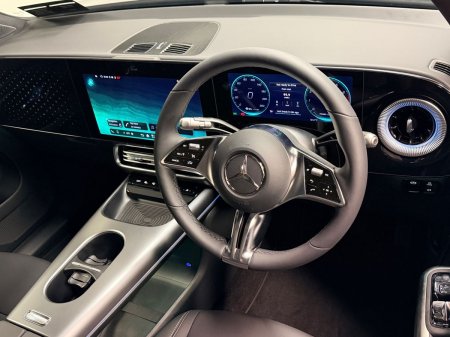 2026 Mercedes-Benz GLB - photo 8
