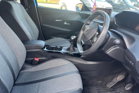 2024 Peugeot 208 - photo 17