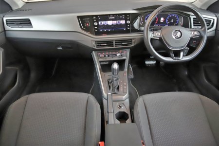 2019 Volkswagen Polo - photo 14