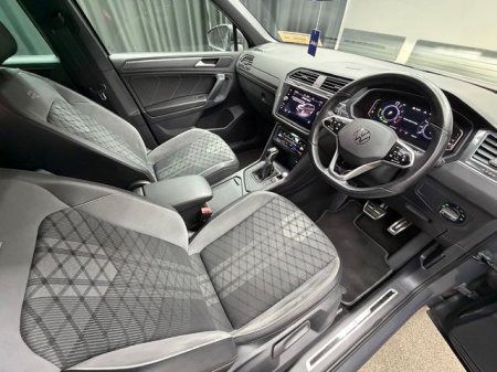 2023 Volkswagen Tiguan - photo 24