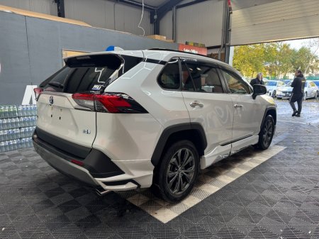 2024 Toyota RAV4 - photo 2