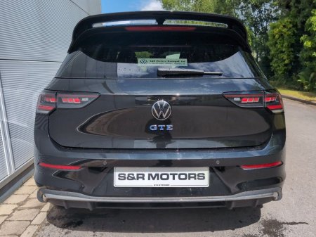2025 Volkswagen Golf - photo 7