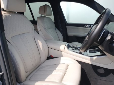 2022 BMW X5 - photo 12