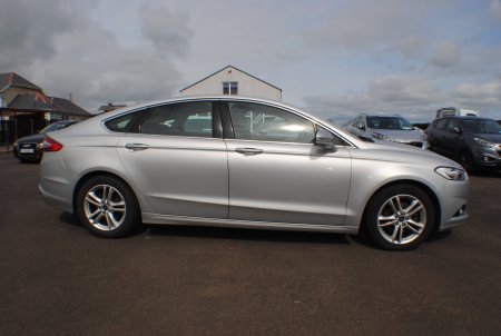 2016 Ford Mondeo - photo 10