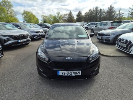 2017 Ford Focus - photo 2