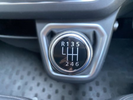 2022 Renault Trafic - photo 18