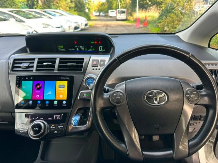 2015 Toyota Prius - photo 10