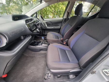 2021 Toyota Aqua - photo 14