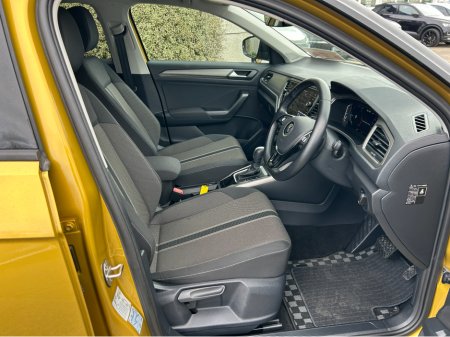 2022 Volkswagen T-Roc - photo 5
