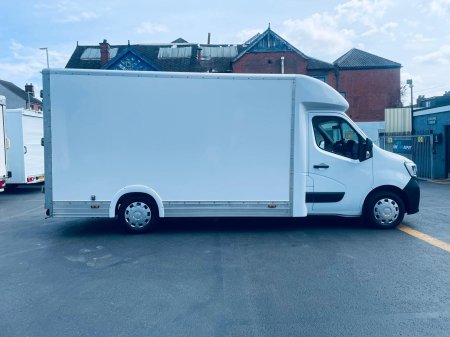 2024 Renault Master - photo 2