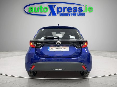 2023 Toyota Yaris - photo 11