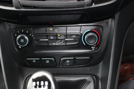 2021 Ford Transit - photo 17