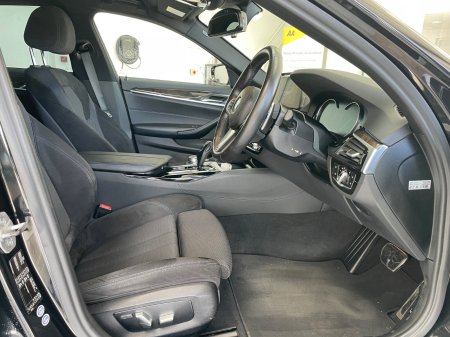 2017 BMW 5-Series - photo 10