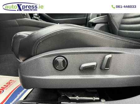 2020 Volkswagen Passat - photo 28