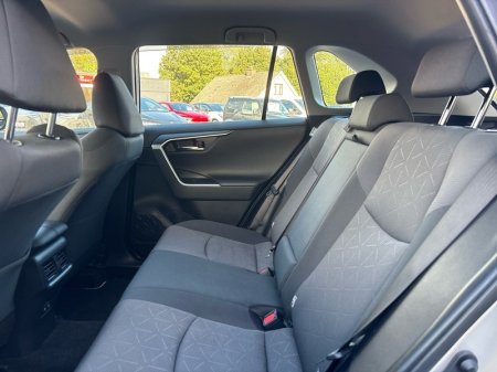 2019 Toyota RAV4 - photo 7