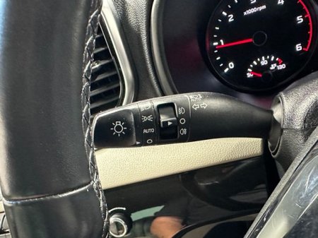 2020 Kia Sportage - photo 17