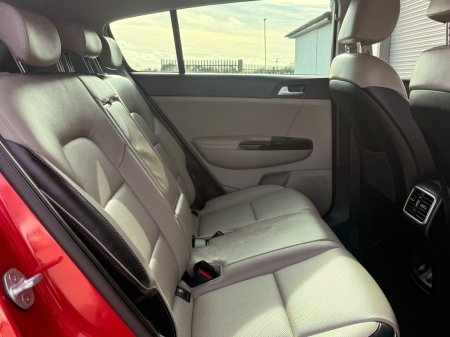 2020 Kia Sportage - photo 23