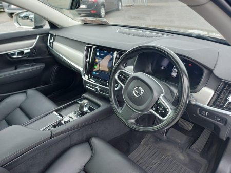 2021 Volvo V90 - photo 19