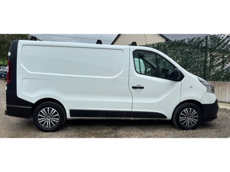 2020 Renault Trafic - photo 9