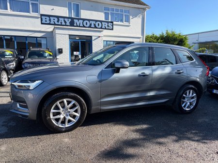 2018 Volvo XC60 T8 Twin Engine MOMENTUM