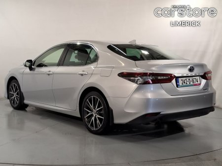2024 Toyota Camry - photo 5