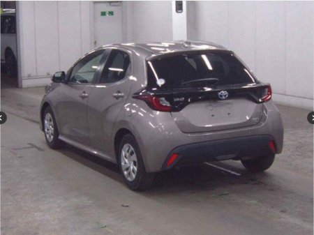 2021 Toyota Yaris - photo 3