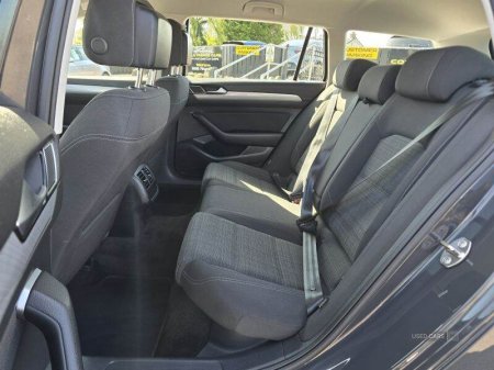 2020 Volkswagen Passat - photo 8