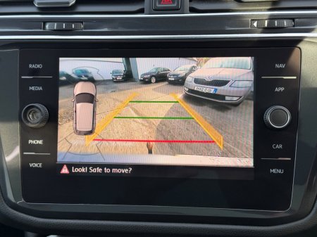 2020 Volkswagen Tiguan - photo 20