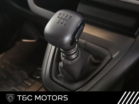 2026 Peugeot Expert - photo 8