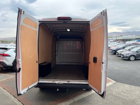 2025 Toyota Proace - photo 10