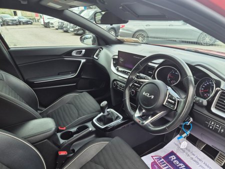 2022 Kia Ceed - photo 9