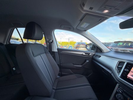 2021 Volkswagen T-Roc - photo 29