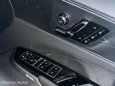 2026 Cadillac Lyriq - photo 30